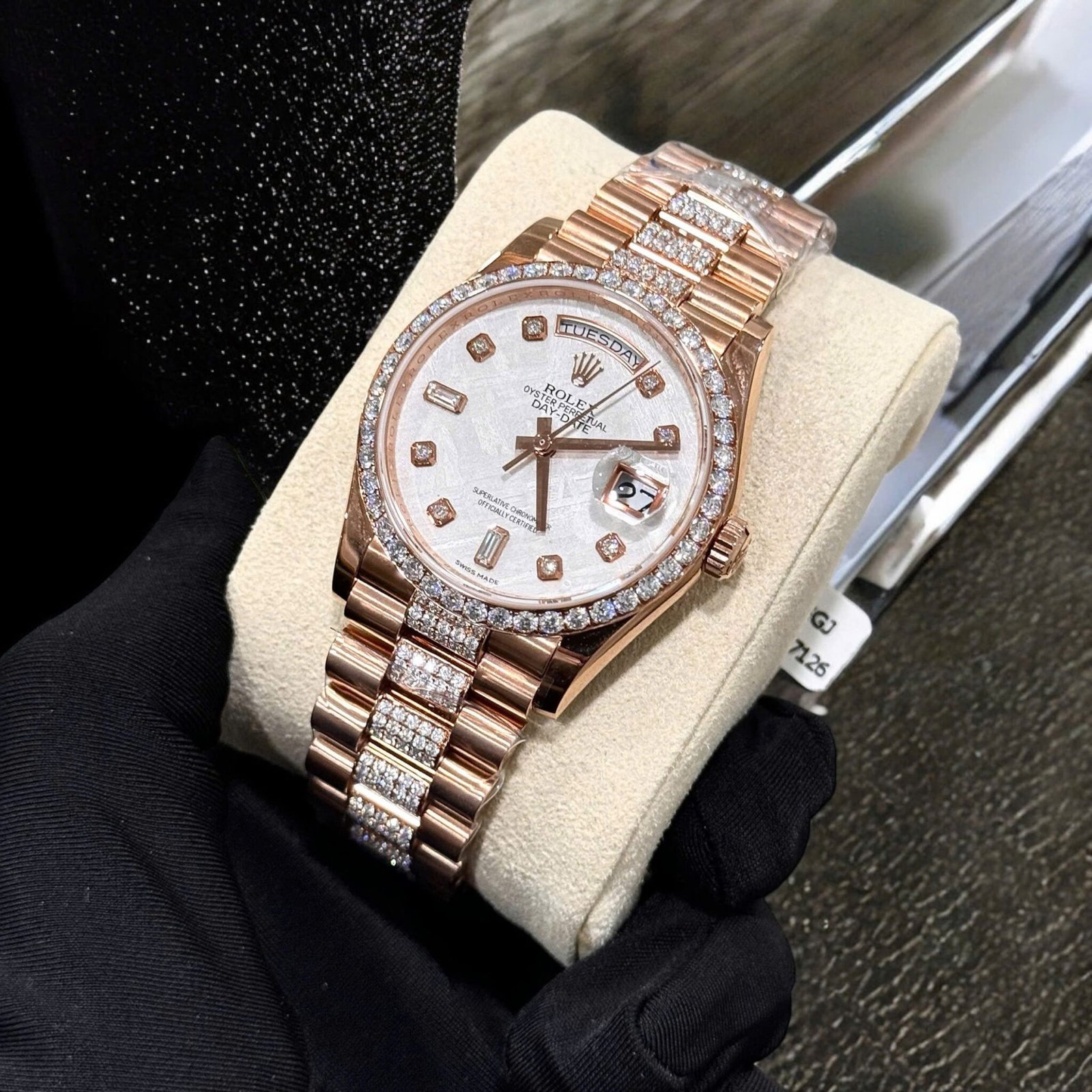 Rolex Day-Date 36 Meteorite Dial 18K Rose Gold Wrapped Custom Moissanite Dial & Moissanite Bracelet Best Replica 36mm - 图片 4