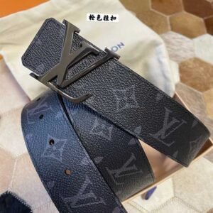 LOUIS VUITTON 3 STEPS 40MM REVERSIBLE BELT - B168