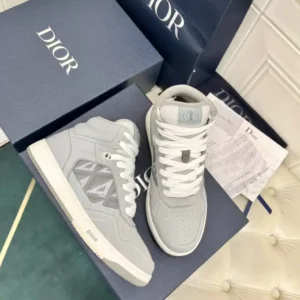 B27 HIGH-TOP SNEAKER – CD143