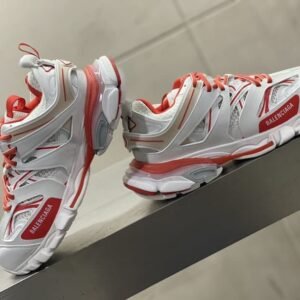 BALENCIAGA MEN'S TRACK TRAINERS - BB221