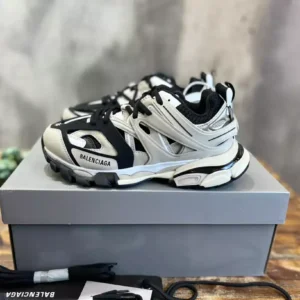 BALENCIAGA TRACK SNEAKER - BB254