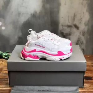 BALENCIAGA TRIPLE S SNEAKER - BB261
