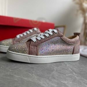 CHRISTIAN LOUBOUTIN LOW TOP SNEAKER - CL154