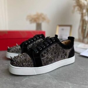 CHRISTIAN LOUBOUTIN LOW TOP SNEAKER - CL163