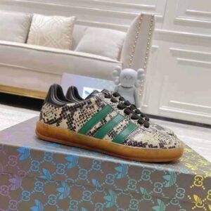 GUCCI GAZELLE SNEAKER - GC106