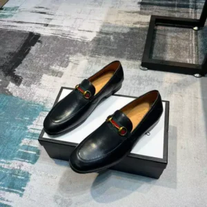GUCCI LOAFER WITH WEB IN BLACK - LDG25