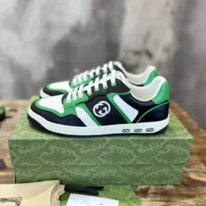 GUCCI LOW TOP SNEAKER - GC206