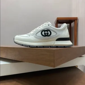 GUCCI MEN'S LEATHER SNEAKER - GC201