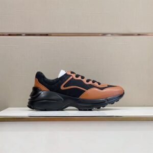 Gucci Men's Rhyton sneaker  – GC128